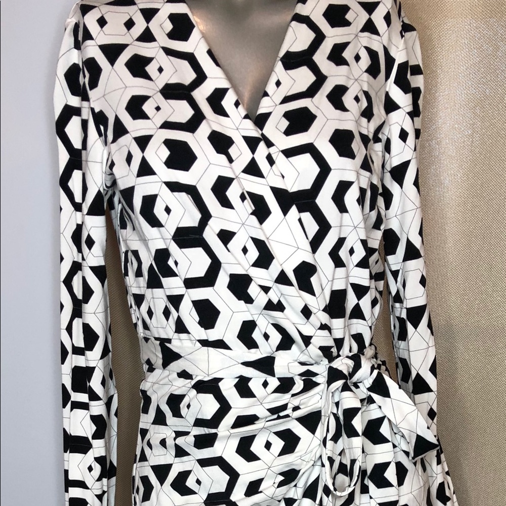 DVF Valencia Wrap Dress Sz. 4